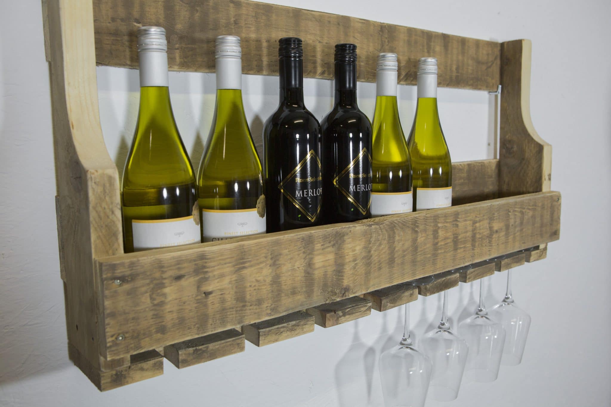 aanvulling Ingenieurs mild DIY industrieel wijnrek met hangende glazen | pallethout | Maikku